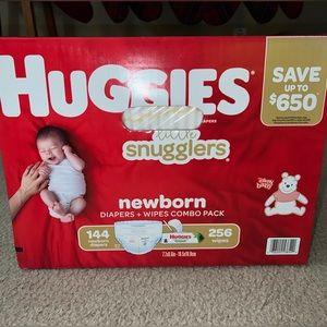 Huggies Little Snugglers Newborn Diapers + Wipes Combo Pack